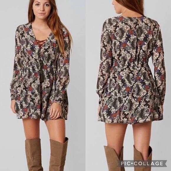Free People Stealing Fire Henley Floral Boho Long Sleeve Tie Front Mini Dress - Picture 1 of 14